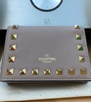 Valentino Garavani Rockstud Portemonnaie Geldbörse Poudre Neu! Nordrhein-Westfalen - Oerlinghausen Vorschau