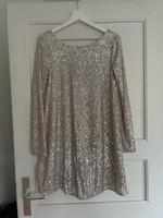 Pailettenkleid mit Rückenausschnitt Hamburg-Nord - Hamburg Eppendorf Vorschau