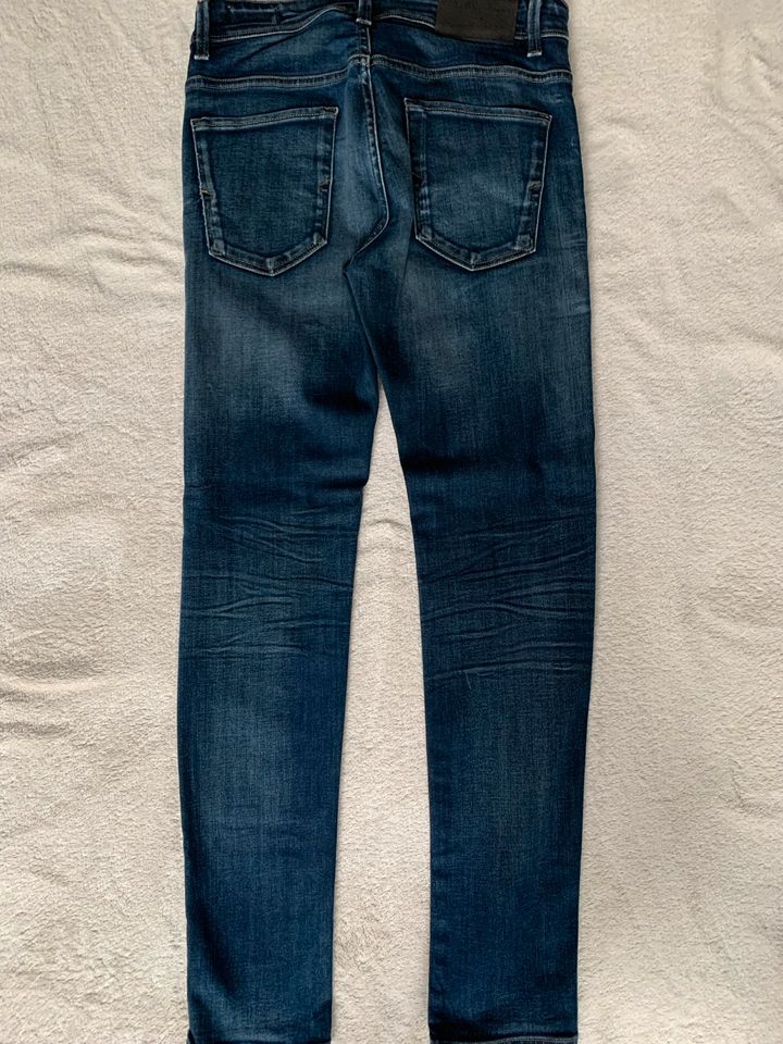 Blaue Jeans- Selected Homme in Ronnenberg