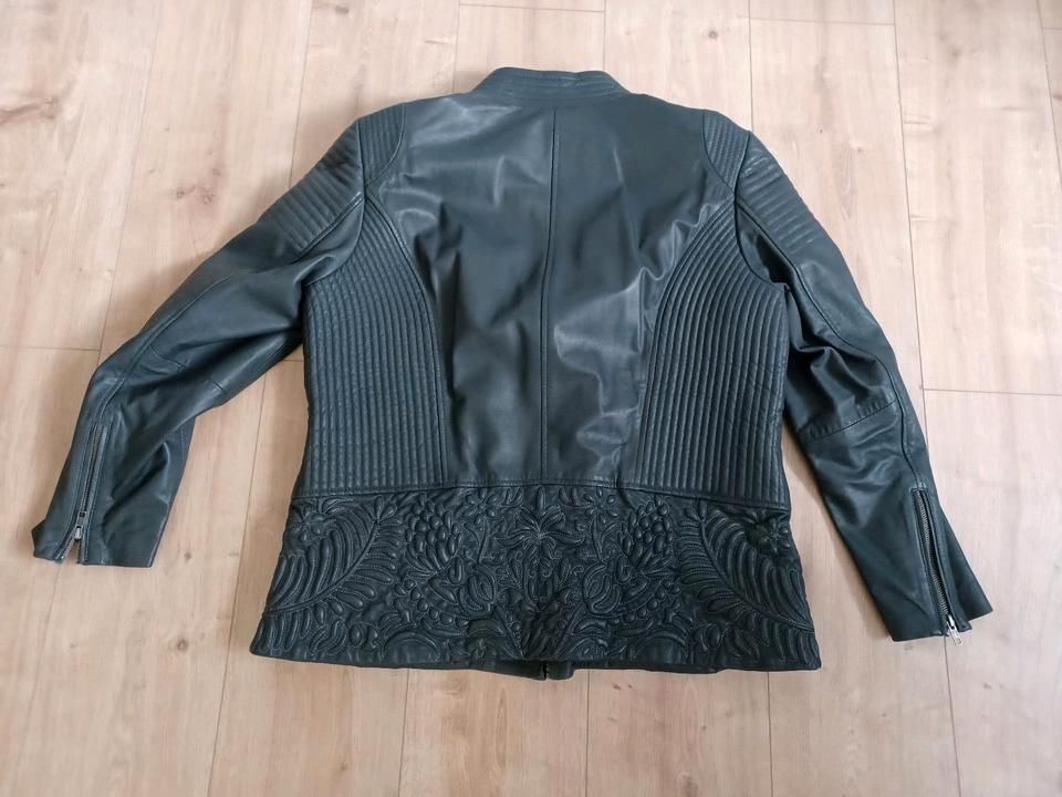 Lammnappa Jacke 46 anthrazit von Paola by Heine neuwertig in Fell