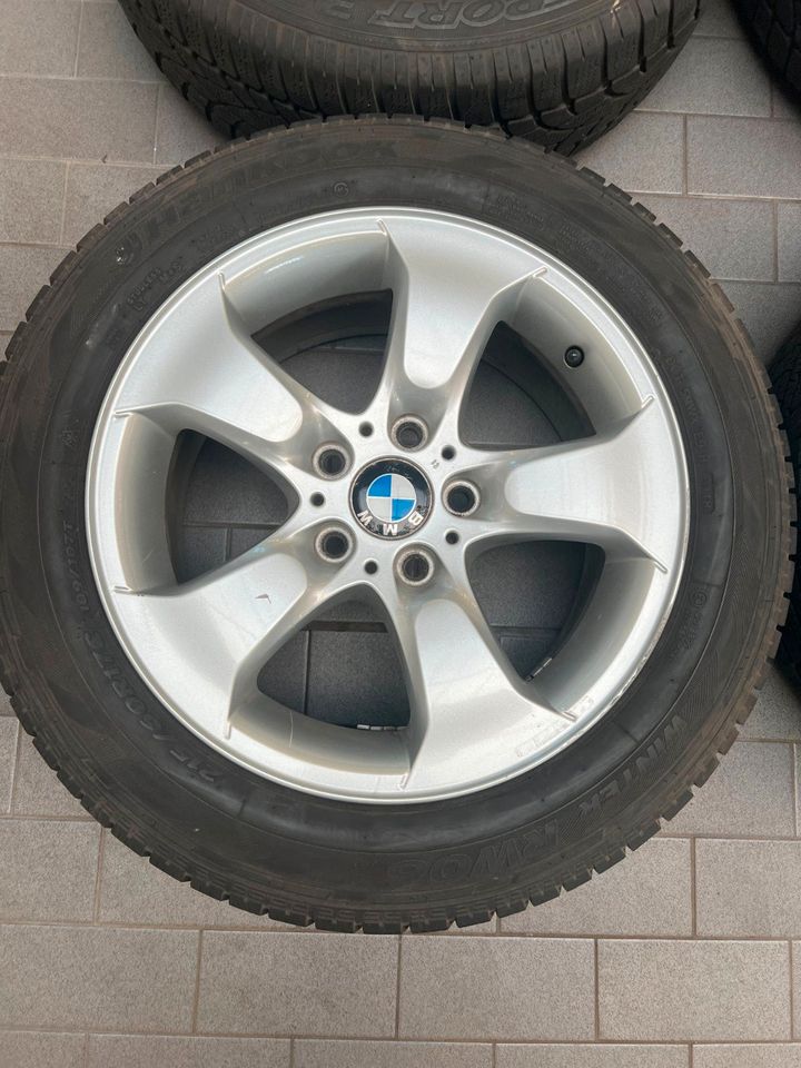 Winterreifen 215/60/17 Zoll BMW X3 E83 Alufelgen Radsatz 6-8mm in Melle