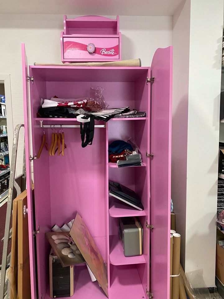 Kinderkleiderschrank mit Kommode in Essen