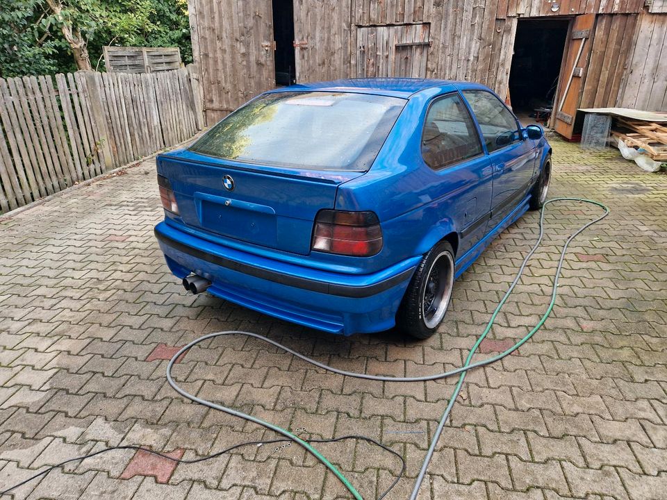 Bmw e36 328ti Compact in Schwarzenbach a d Saale