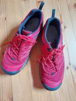 KEEN Herrenschuh rot leichter Sommerschuh Gr. 44,5/10 Nordrhein-Westfalen - Büren Vorschau