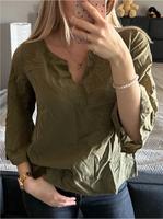 Lässige Khaki-Tunika aus Baumwolle perfekt für den Sommer Nordrhein-Westfalen - Euskirchen Vorschau