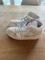 Nike Jordan, weiß-beige, Größe 40 Köln - Köln Junkersdorf Vorschau