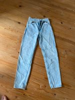 Bershka Mom Jeans Gr. 32 oder XXS Nordrhein-Westfalen - Detmold Vorschau