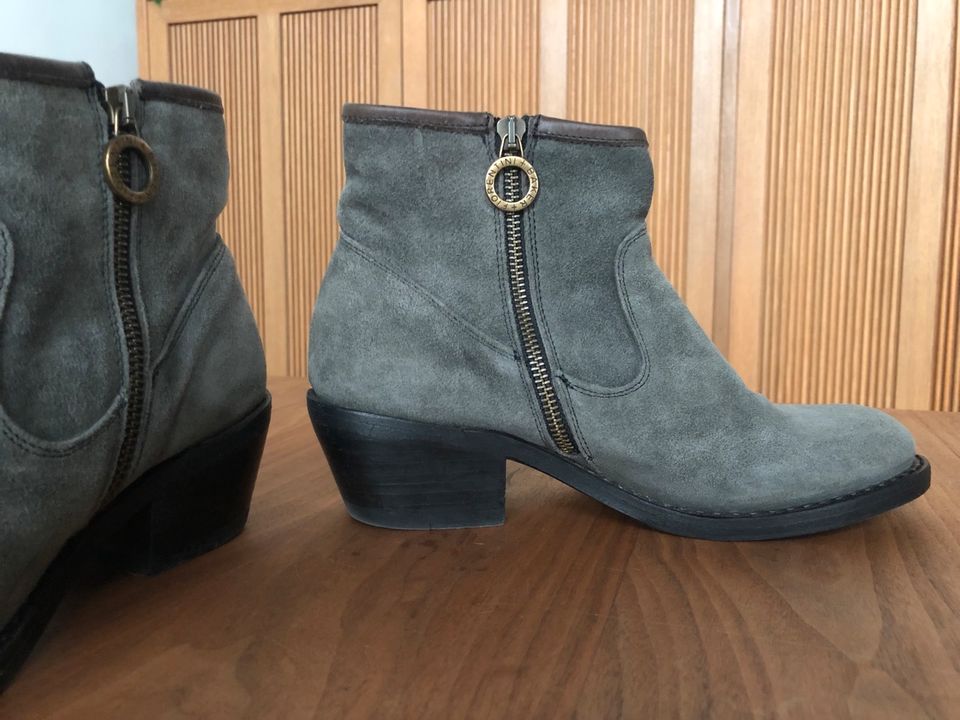 Neu Fiorentini Baker Damen Stiefel Stiefeletten Booties Gr38 in Oberhausen