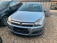 Opel Astra Kombi 1.9 DTDI MIT NEU TÜV/KUPPLUNG NEU Niedersachsen - Braunschweig Vorschau