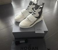Originale Hogan High-Top Sneaker NEU & OVP 8,5 42,5 Luxus! Bonn - Bonn-Zentrum Vorschau