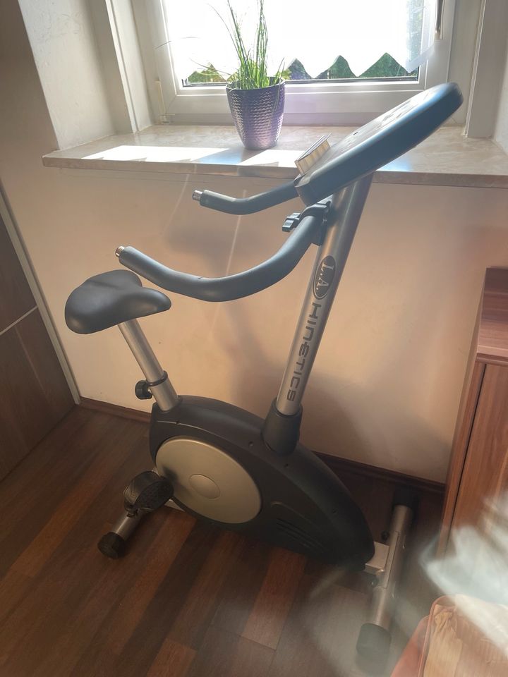 Heimtrainer / Fahrrad für Zuhause in Nürnberg (Mittelfr)