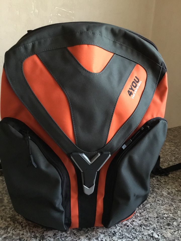 4 You Schulrucksack/Freizeitrucksack! 89,-€ Neupreis in Frankenthal (Pfalz)