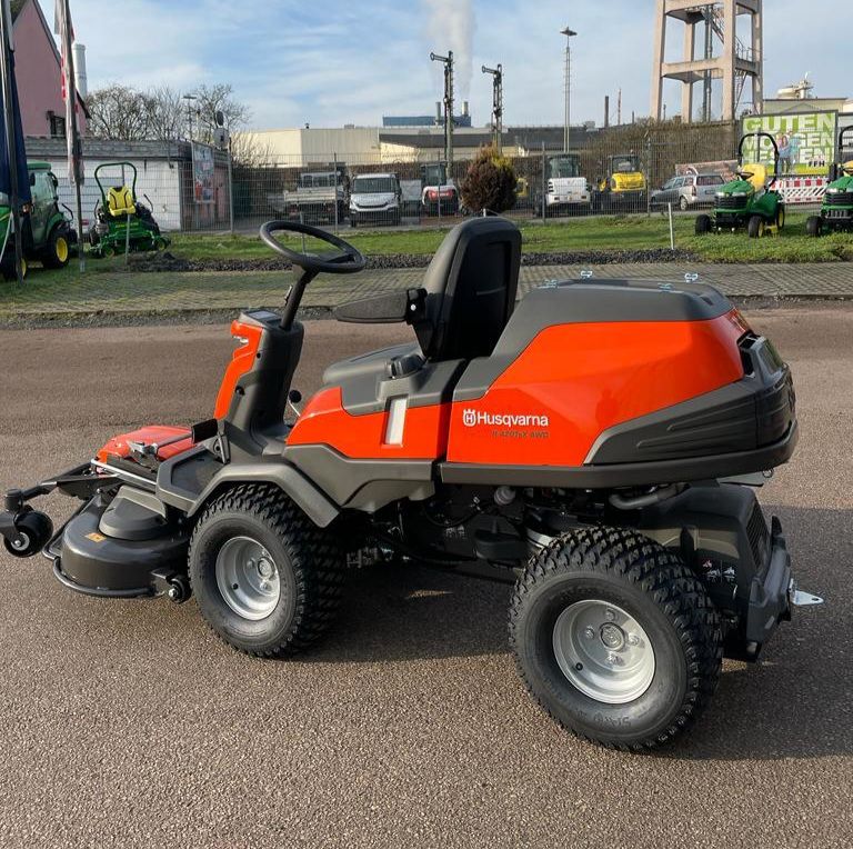 Husqvarna Rider R420TsX AWD in Limburg