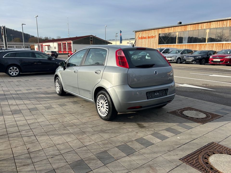 Fiat Grande Punto 1.4 8V Dynamic in Heidenheim an der Brenz
