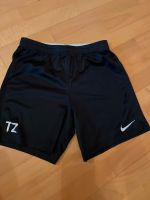 Nike Short dry fit 147-158cm/L Rheinland-Pfalz - Ayl Saar Vorschau