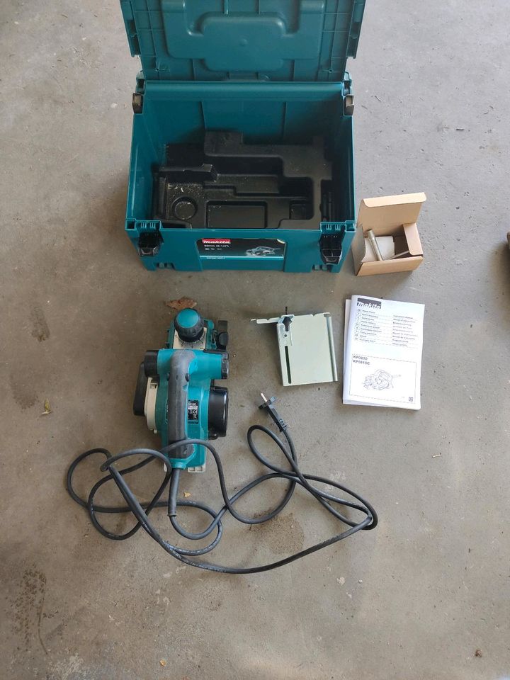 Makita Falzhobel KP0810CJ - kaum genutzt in Morsbach