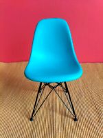 Vitra Design Museum Miniatur Stuhl Charles Eames Side Chair DSR Nordrhein-Westfalen - Detmold Vorschau