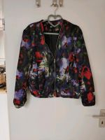 Jacke mit Blumenmuster von H&M Bayern - Piding Vorschau