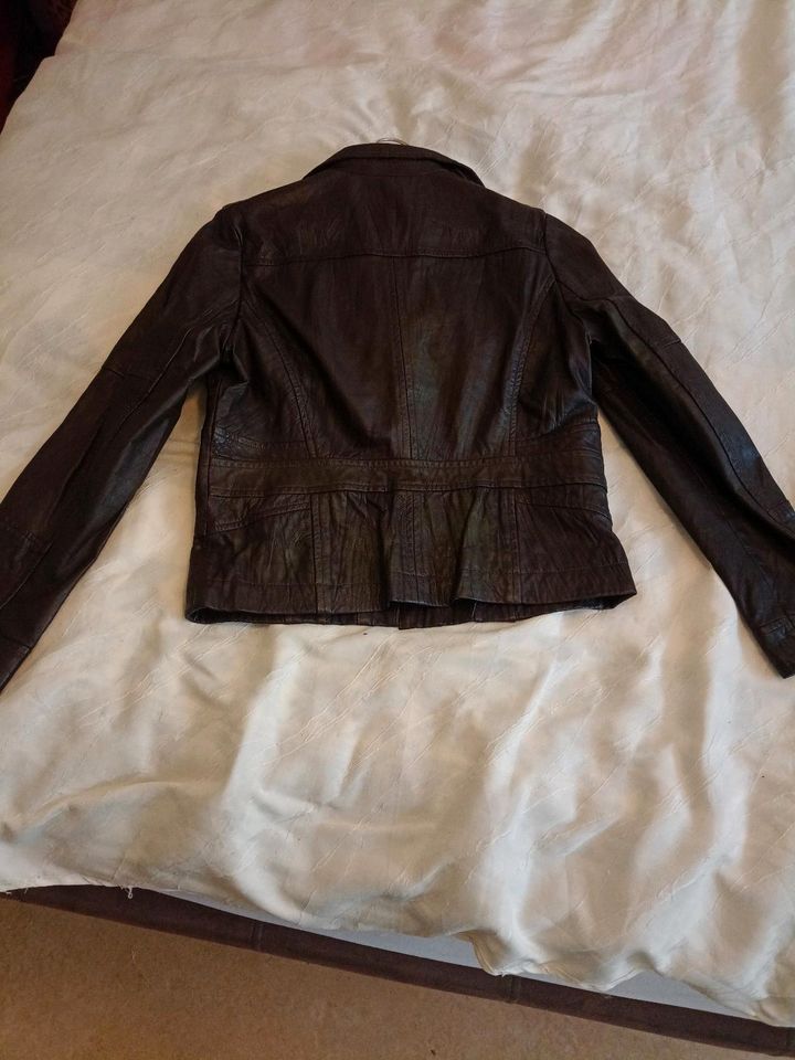 S. Oliver Lederjacke dunkelbraun Gr S kleine M Leder Sakko Damen in Gundelfingen