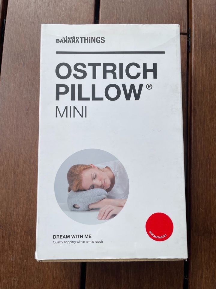 Ostrich Pillow Schreibtisch- und Reisekissen in Wannweil