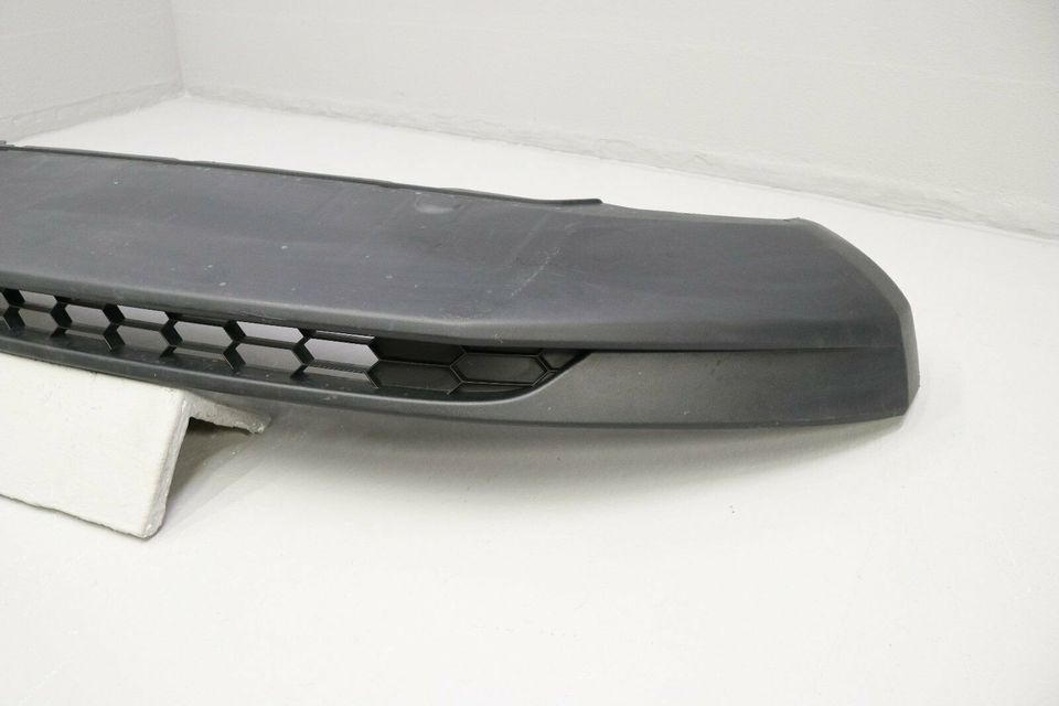 Original Skoda Karoq Spoiler Lippe vorne 57A807061 in Gifhorn