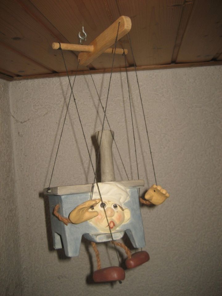 Holz Handspielpuppe Marionette in Birkenheide