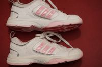 Schöne Adidas Sportschuhe Turnschuhe Gr 30 Mädchen TOP Sachsen - Kirschau Vorschau