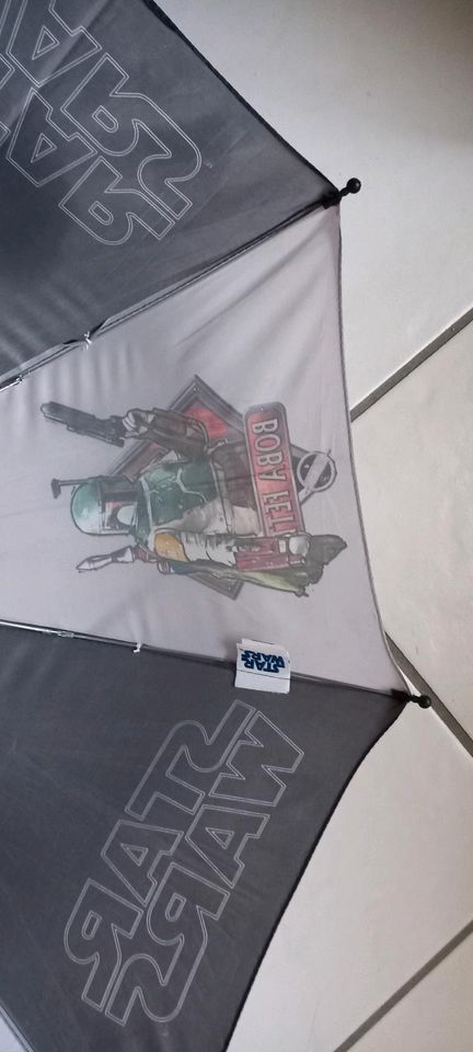 Star Wars Kinder Regenschirm Stockschirm Top Zustand in Bergkamen