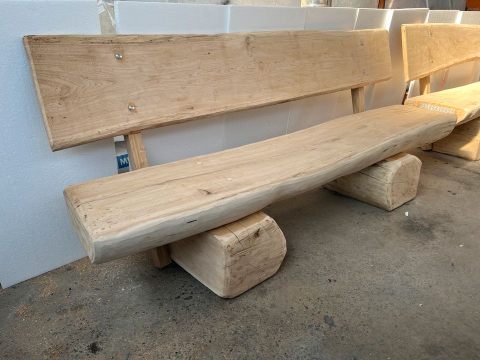 Holzbank-Eichen Holz+ Tisch in Jülich