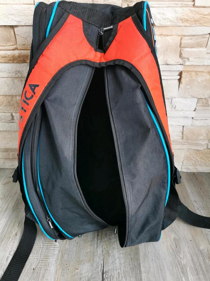 Sportrucksack groß XXL Rucksack Tennistasche Tennisrucksack in Neustrelitz