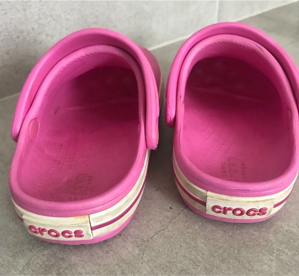 Crocs Mädchen Gr.C7 23-24 in Attenweiler