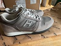 Hogan Sneaker grau – Größe 42,5 / 43 (8,5) – Top Zustand Nordrhein-Westfalen - Bergisch Gladbach Vorschau