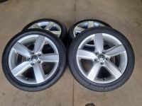 VW Alufelgen 7Jx17H2 ET54 Reifen 225/45 R17 5K0601025AA Felgen Nordrhein-Westfalen - Gelsenkirchen Vorschau