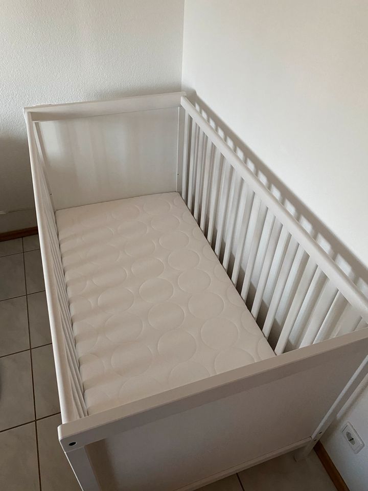 Kinderbett inkl. Matratze in Ötigheim
