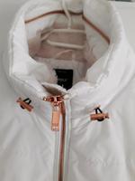 Wunderschöne Damen-Winterjacke mit rosegoldenen Reißverschlüssen. Niedersachsen - Holdorf Vorschau