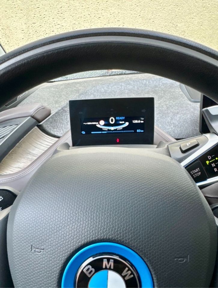 BMW I3s s (120 Ah), 135kW HK HiFi DAB LED Navi in Weissach