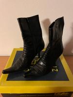 BUFFALO HIGH HEELS STIEFELETTEN GR. 37 SCHWARZ Hessen - Rodgau Vorschau