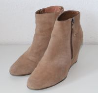 5th Avenue Stiefeletten Wildleder Camelfarben Keil Absatz Gr. 40 Nordrhein-Westfalen - Leverkusen Vorschau