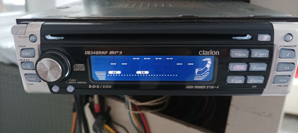 Autoradio Clarion DB348RMP mit allen Kabeln in Rathenow