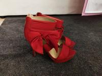 High Heels Rot Schleife Brandenburg - Strausberg Vorschau
