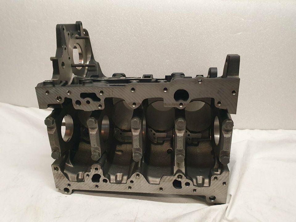 BMW 5er E60 E61 X3 E83 Motorblock Zylinder Kurbelgehäuse 0309620 in Centrum