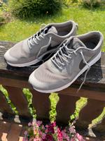 Nike Herren  Sneakers, Sportschuhe Gr. 43 Saarland - Wallerfangen Vorschau