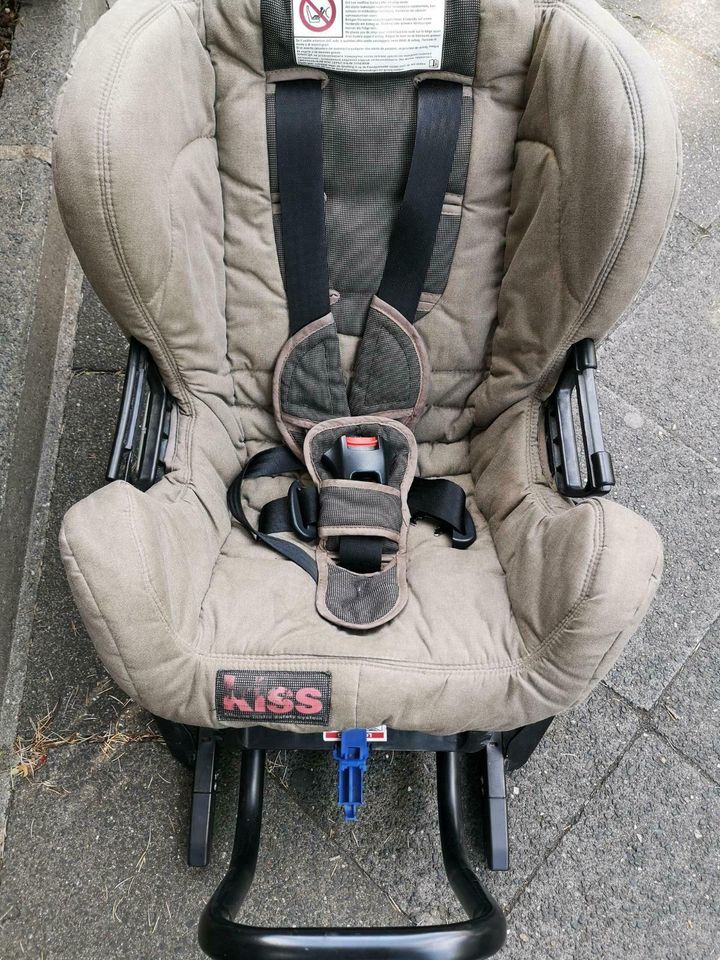 Klippan Kiss Kindersitz, Reloader, Isofix, Zustand gut in Düsseldorf