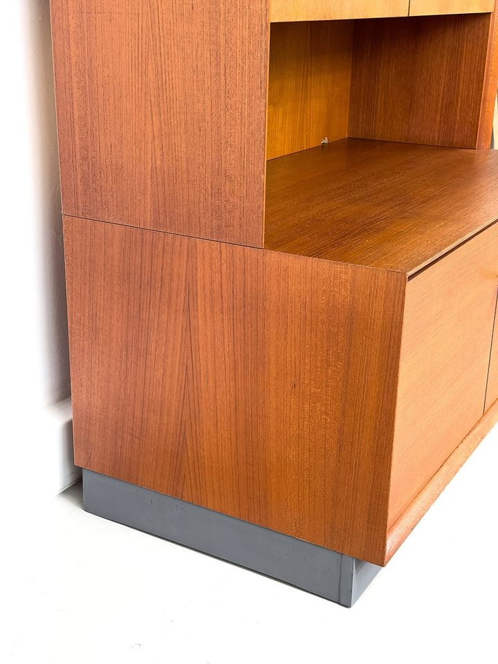 Vintage Teak Schrank Highboard Kommode 60er Sideboard MidCentury in Köln