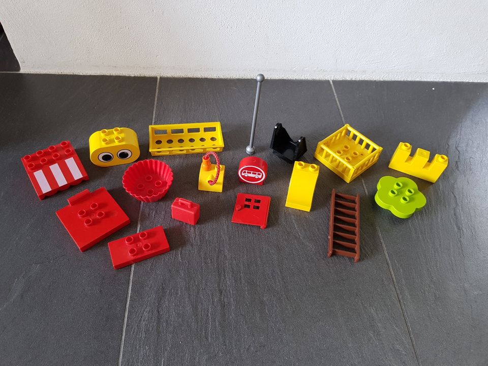 Lego Duplo - diverses/ Konglomerat/ Steine/ Bauteile - 38 Teile in Stuttgart