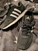 Adidas Sneaker Gr 40 run 60S Essen - Essen-Borbeck Vorschau
