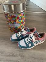 Kangaroos Coil R1 X Sneaker Holics 42 Hessen - Witzenhausen Vorschau