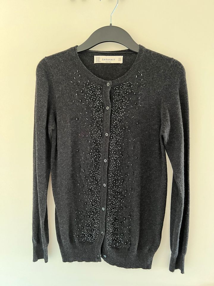 Zara Strickjacke Cardigan anthrazit Straß Glitzer M in Tönisvorst