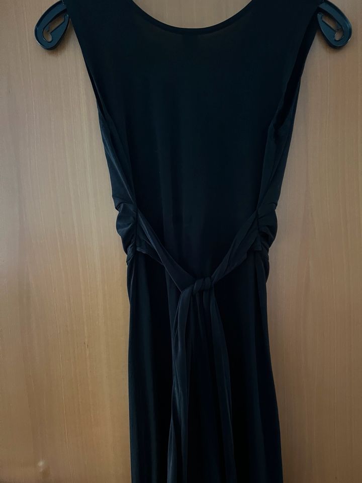 Sommerkleid S Oliver schwarz 38 in Höhenkirchen-Siegertsbrunn