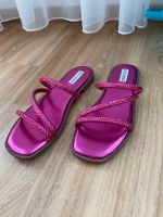 Steve Madden Sandalen / Pantoletten Gr. 42 Nordrhein-Westfalen - Ense Vorschau